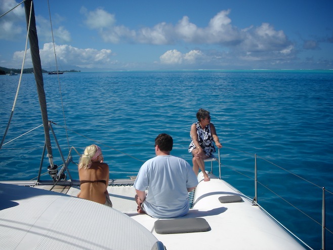 SoPac Bora Bora Boat Ride.JPG (131941 bytes)